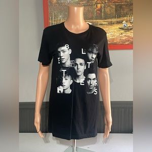 Pacific Tee Shirt SZ -S